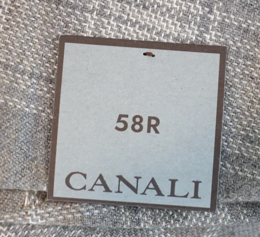 Canali Cashmere Sport Coat 48 R fits 46 (58 EU) Mens Grey Beige Plaid Blazer
